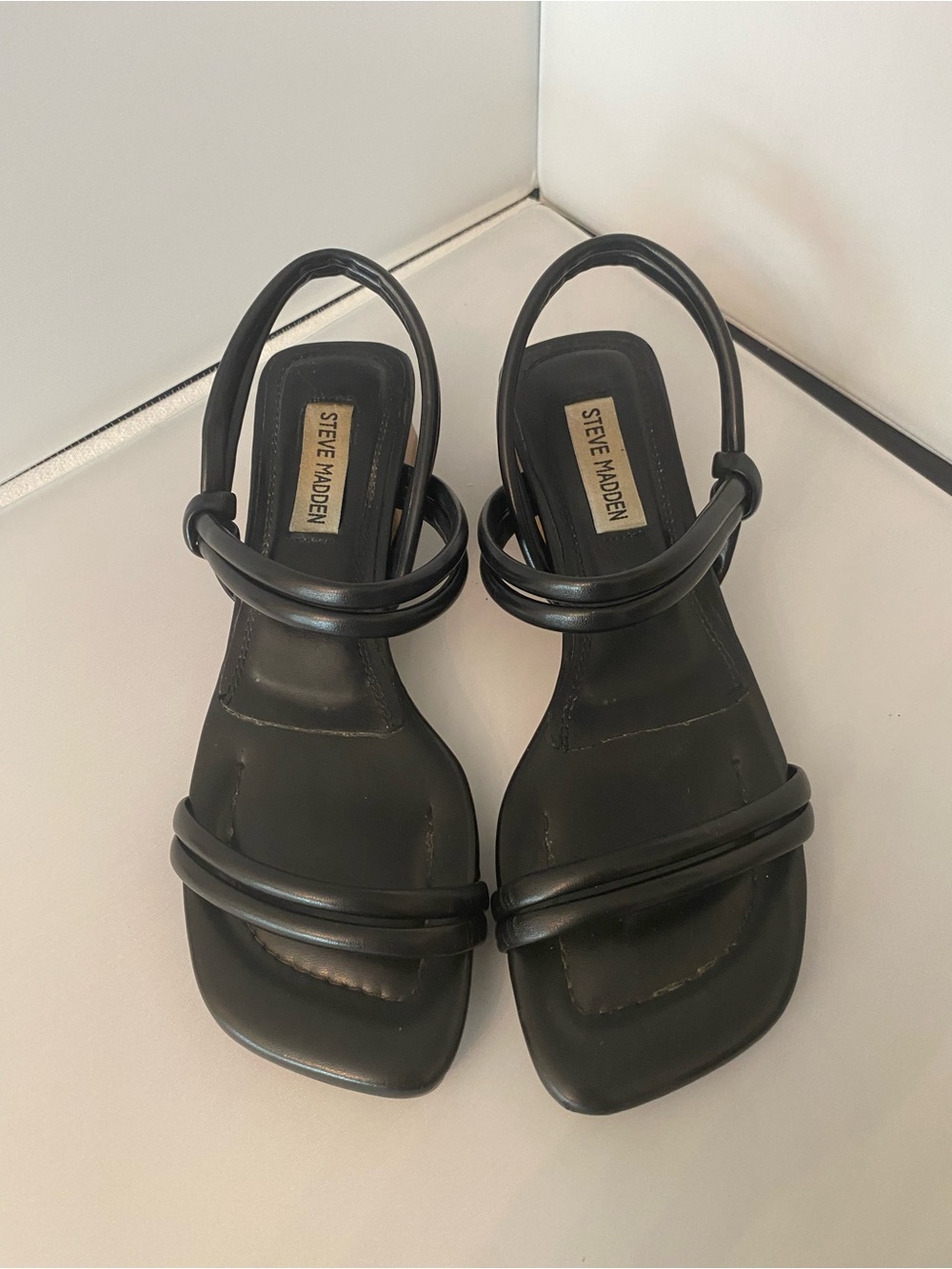 Steve Madden Black Minimalist Strappy Square-Toe Sandals and wood heel, size 7
